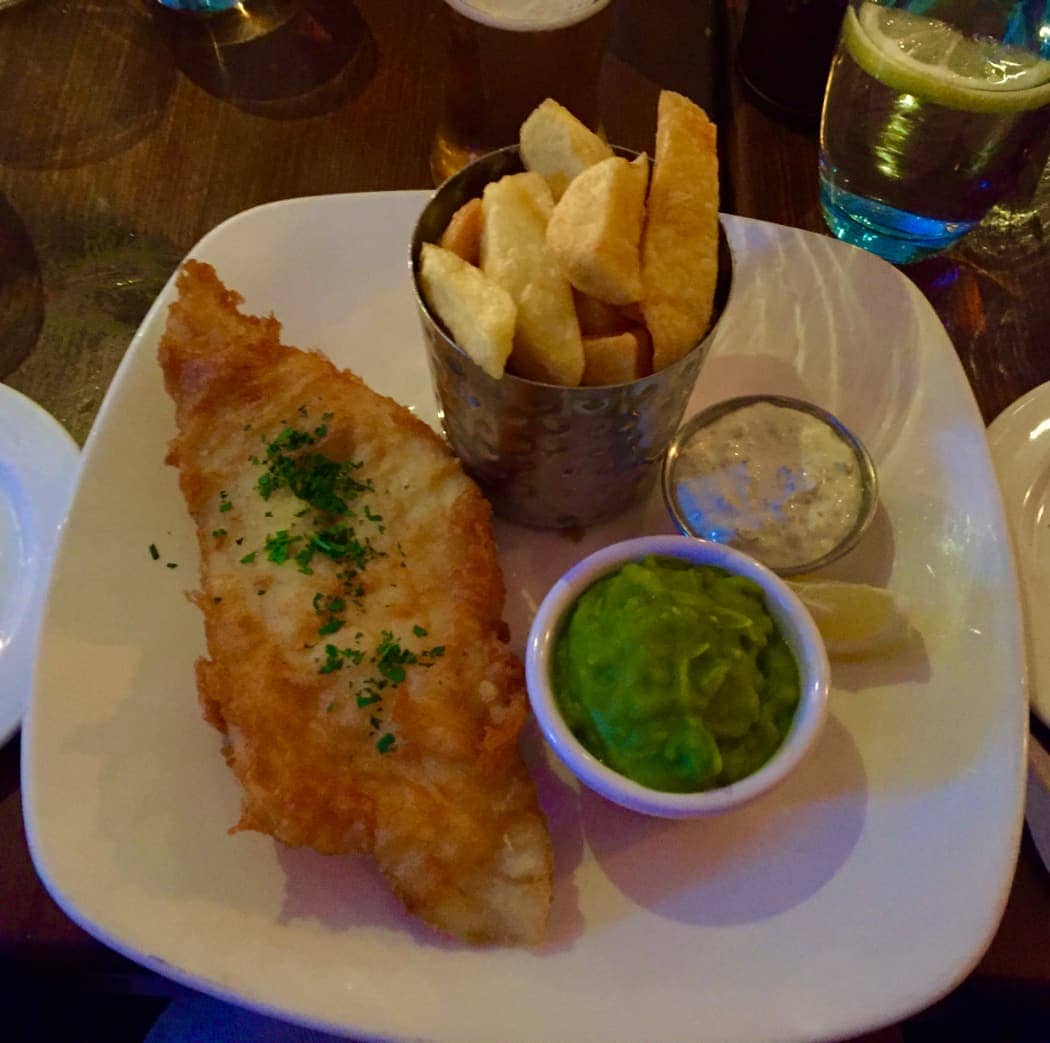 locFish, chips, and mushy peas meal